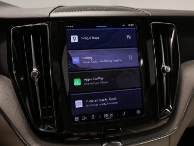 2025 Volvo XC60 B5 Plus