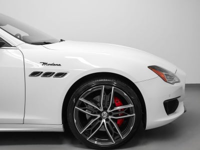 2023 Maserati Quattroporte Modena