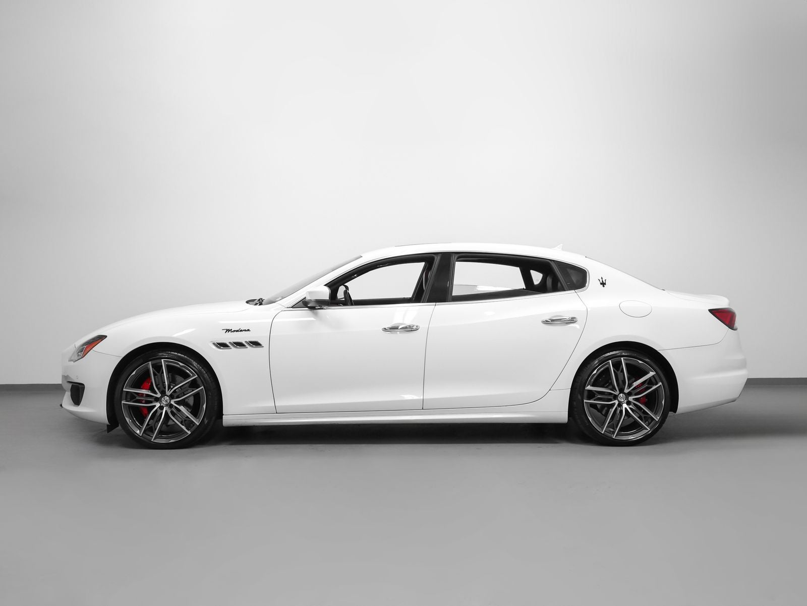 2023 Maserati Quattroporte Modena
