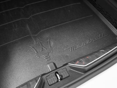 2023 Maserati Quattroporte Modena