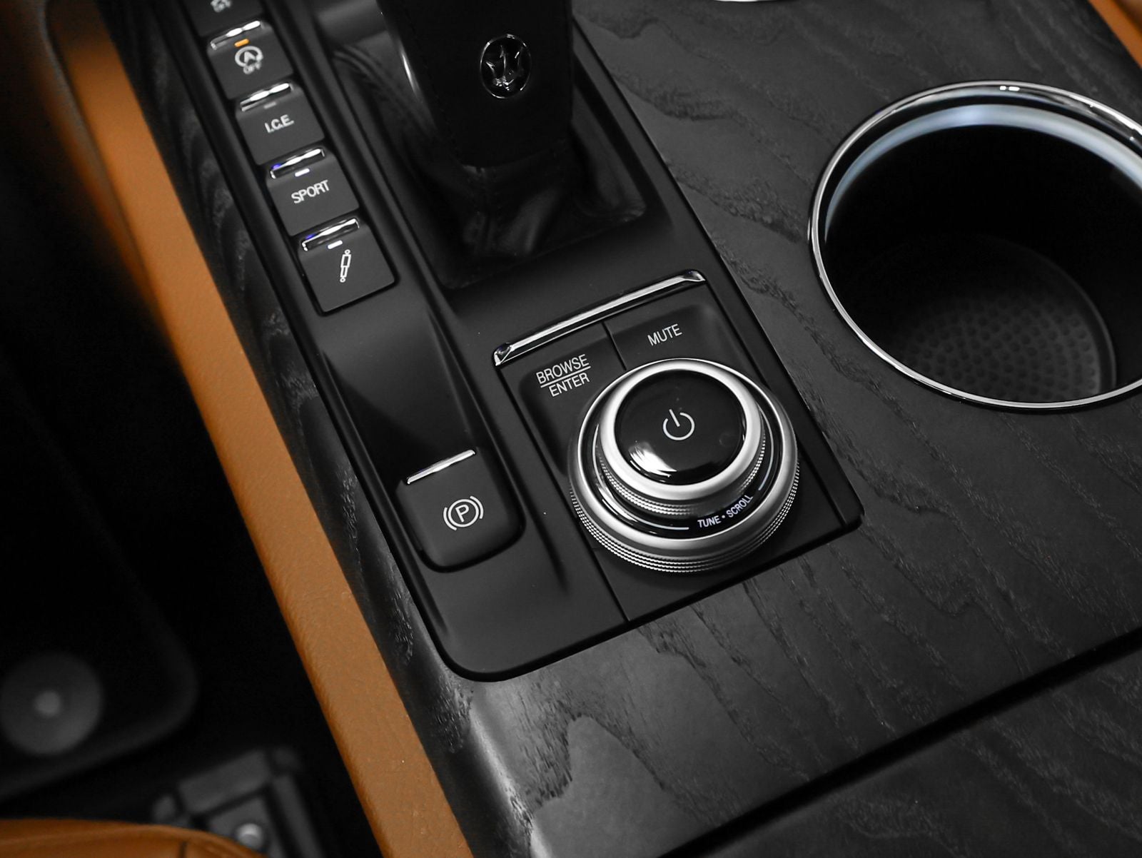 2023 Maserati Quattroporte Modena