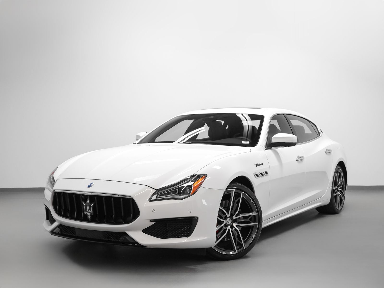 2023 Maserati Quattroporte Modena