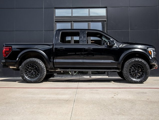 2025 Ford F-150 Raptor R