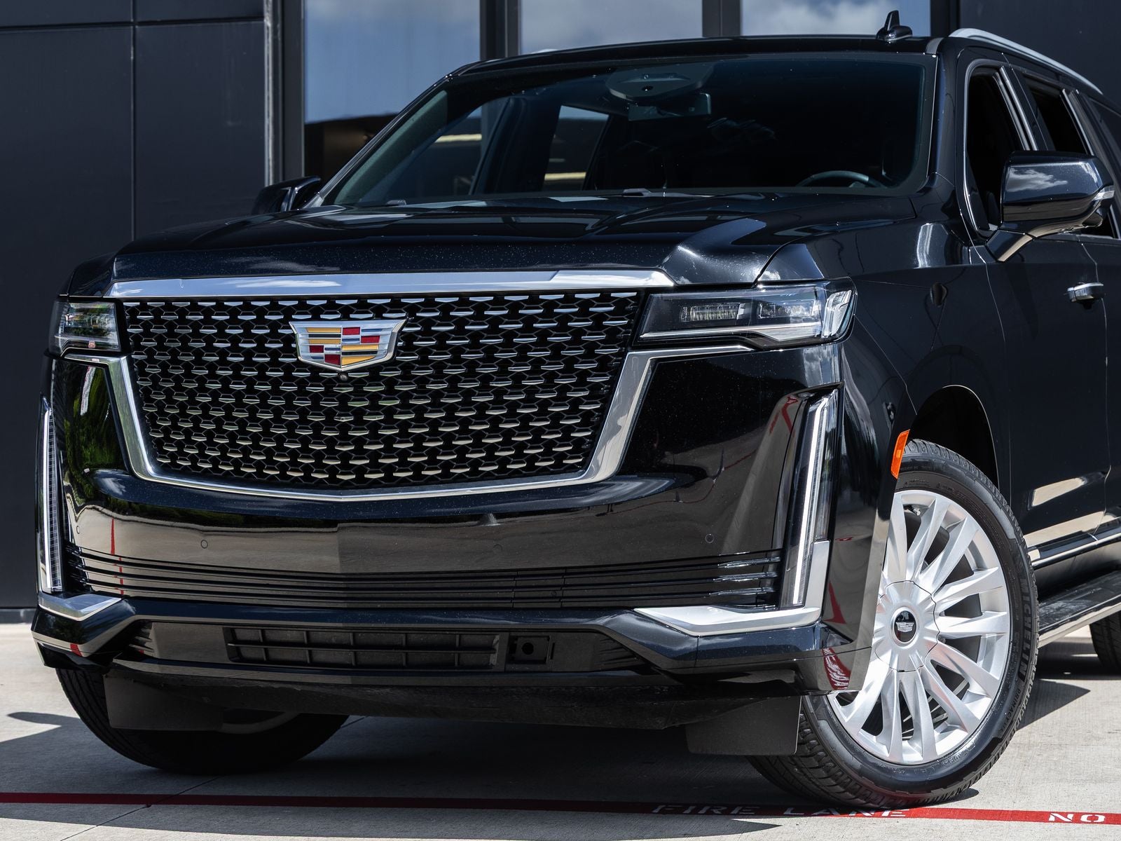 2024 Cadillac Escalade Luxury