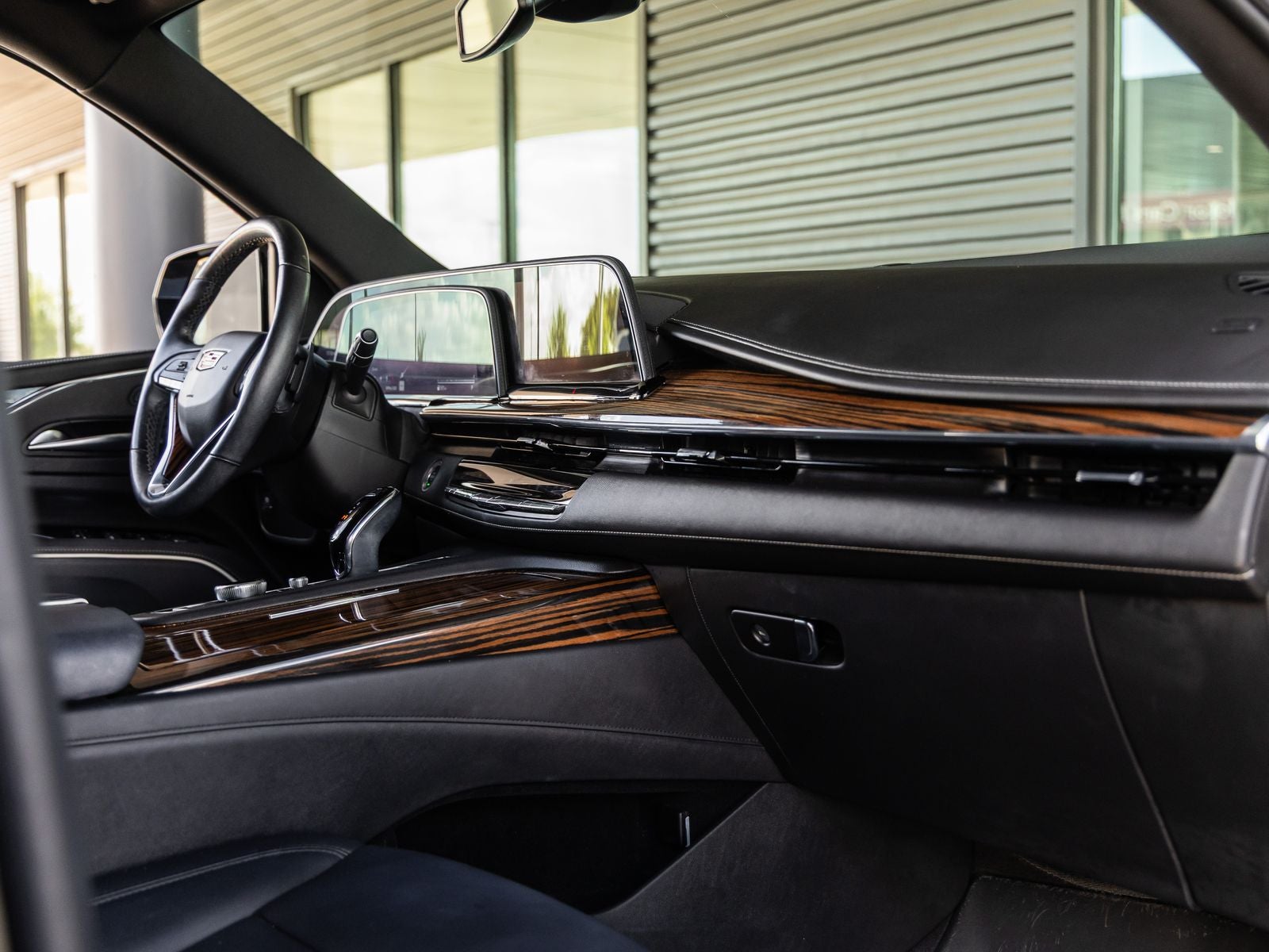 2024 Cadillac Escalade Luxury