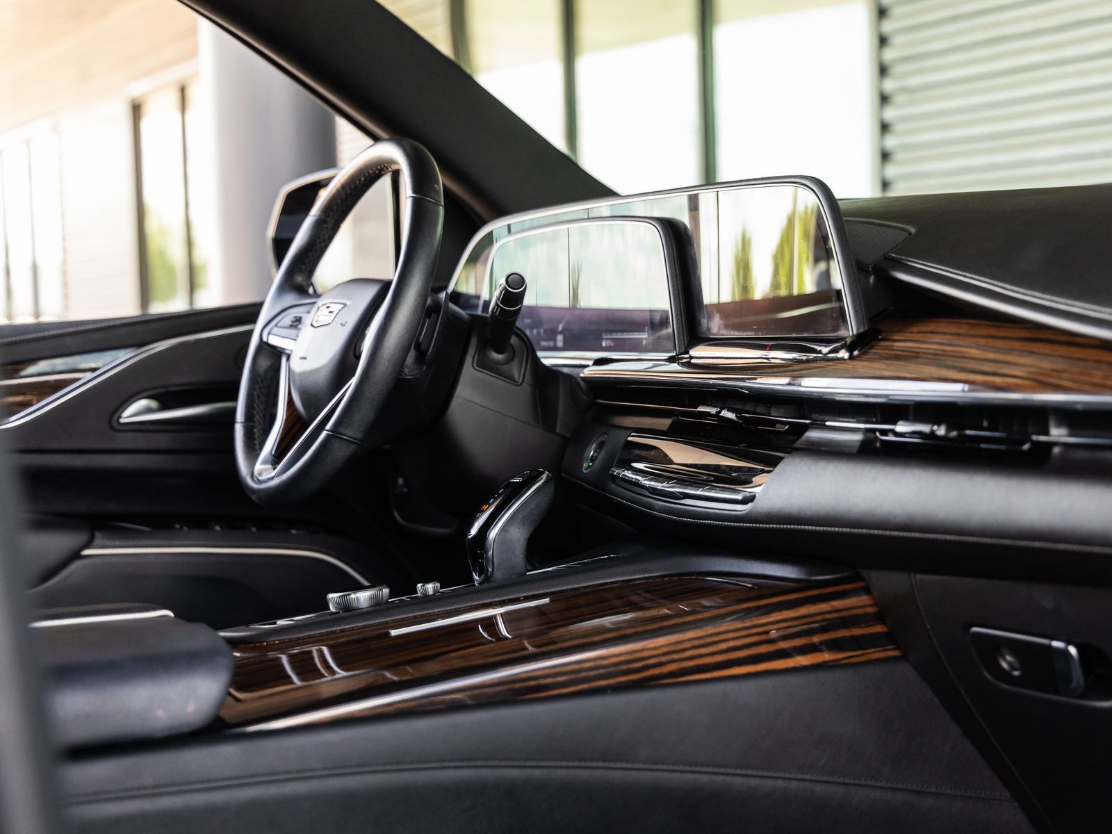 2024 Cadillac Escalade Luxury