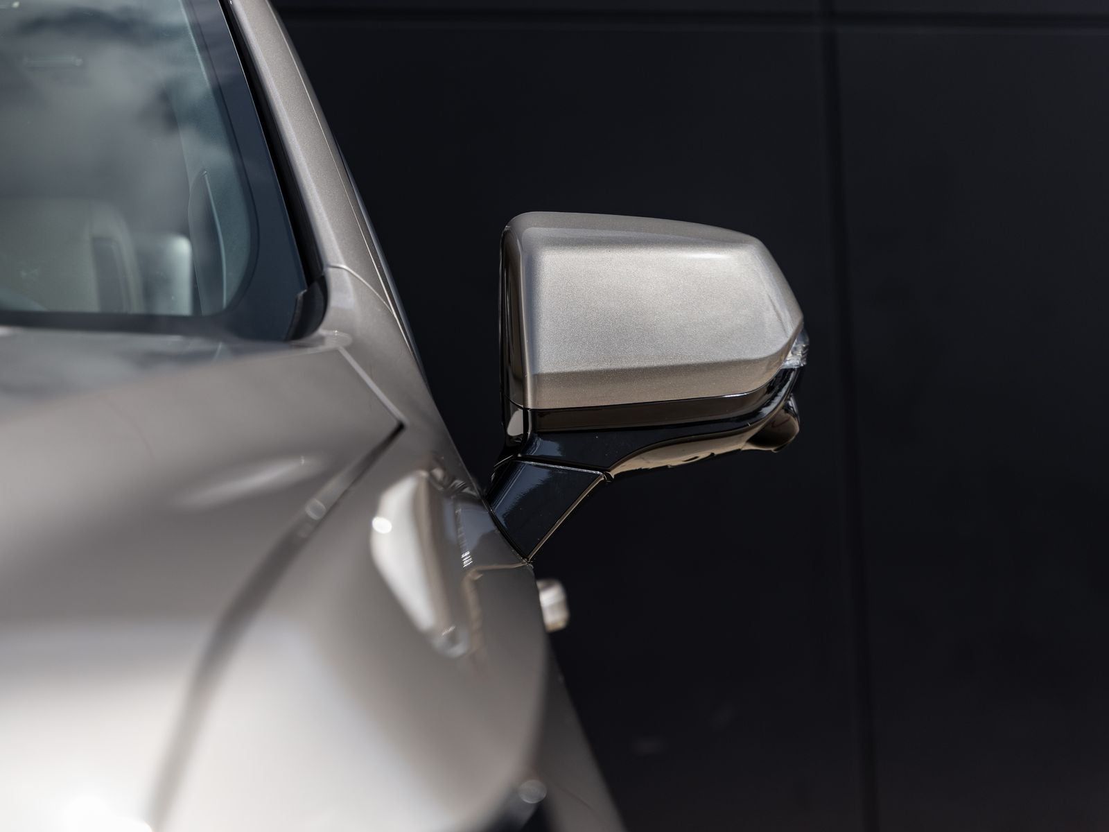 2025 Cadillac Escalade ESV Sport Platinum