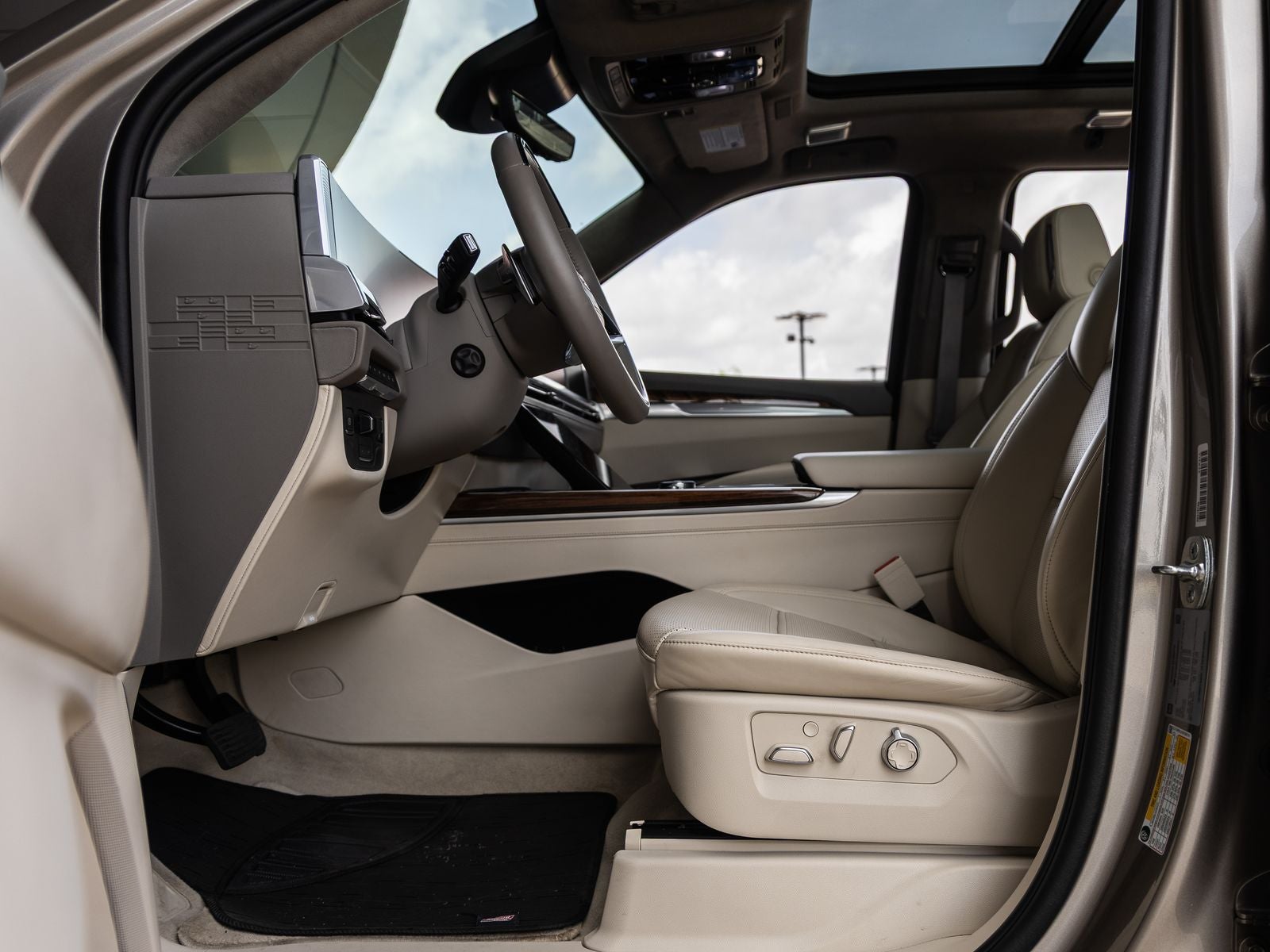 2025 Cadillac Escalade ESV Sport Platinum