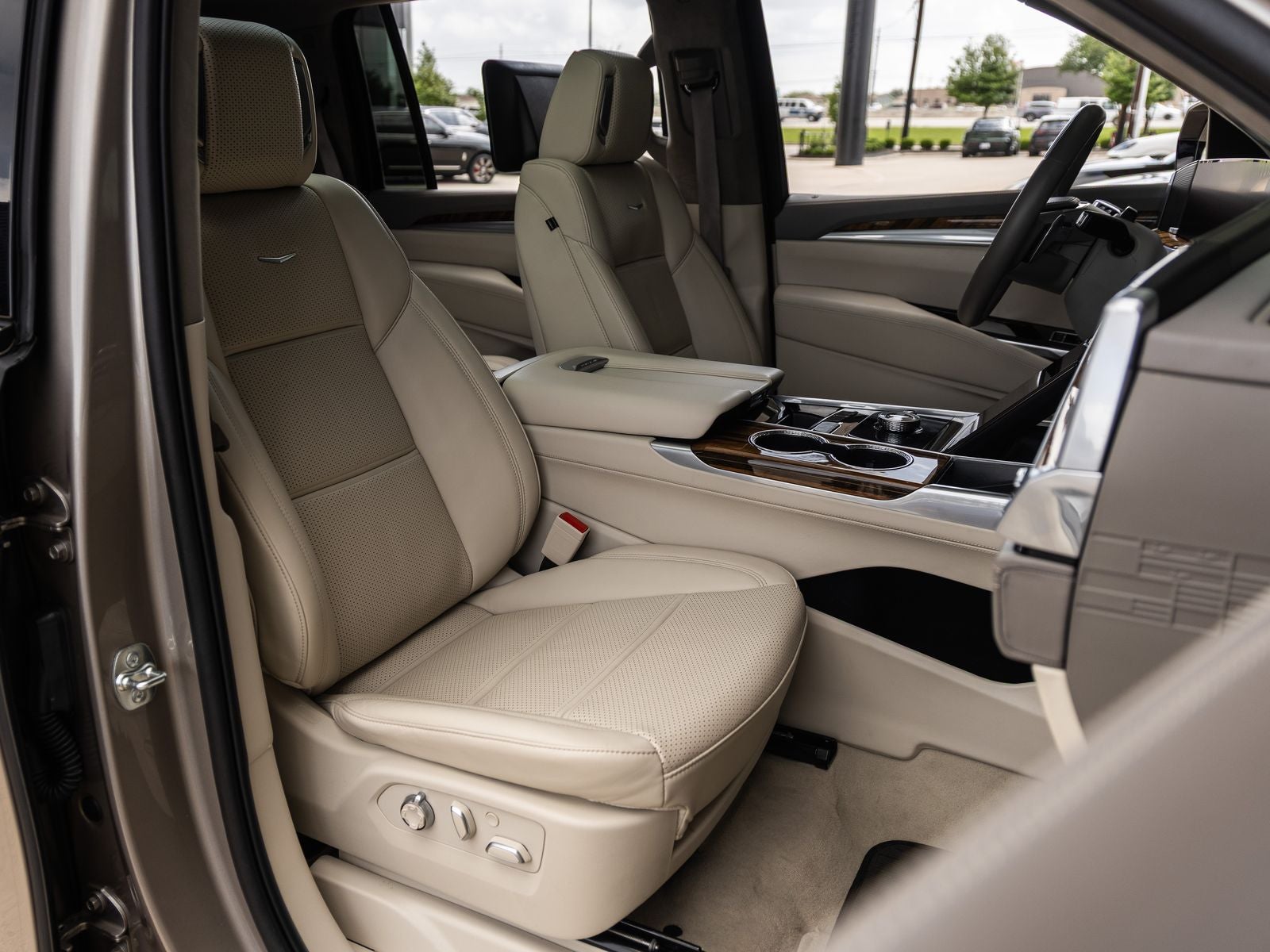2025 Cadillac Escalade ESV Sport Platinum