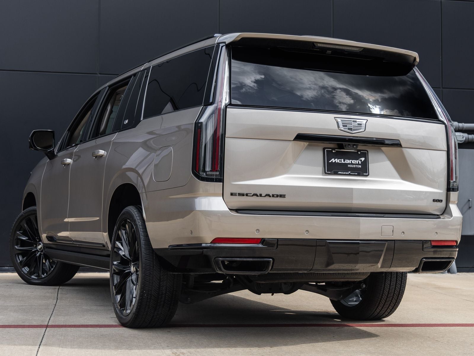 2025 Cadillac Escalade ESV Sport Platinum