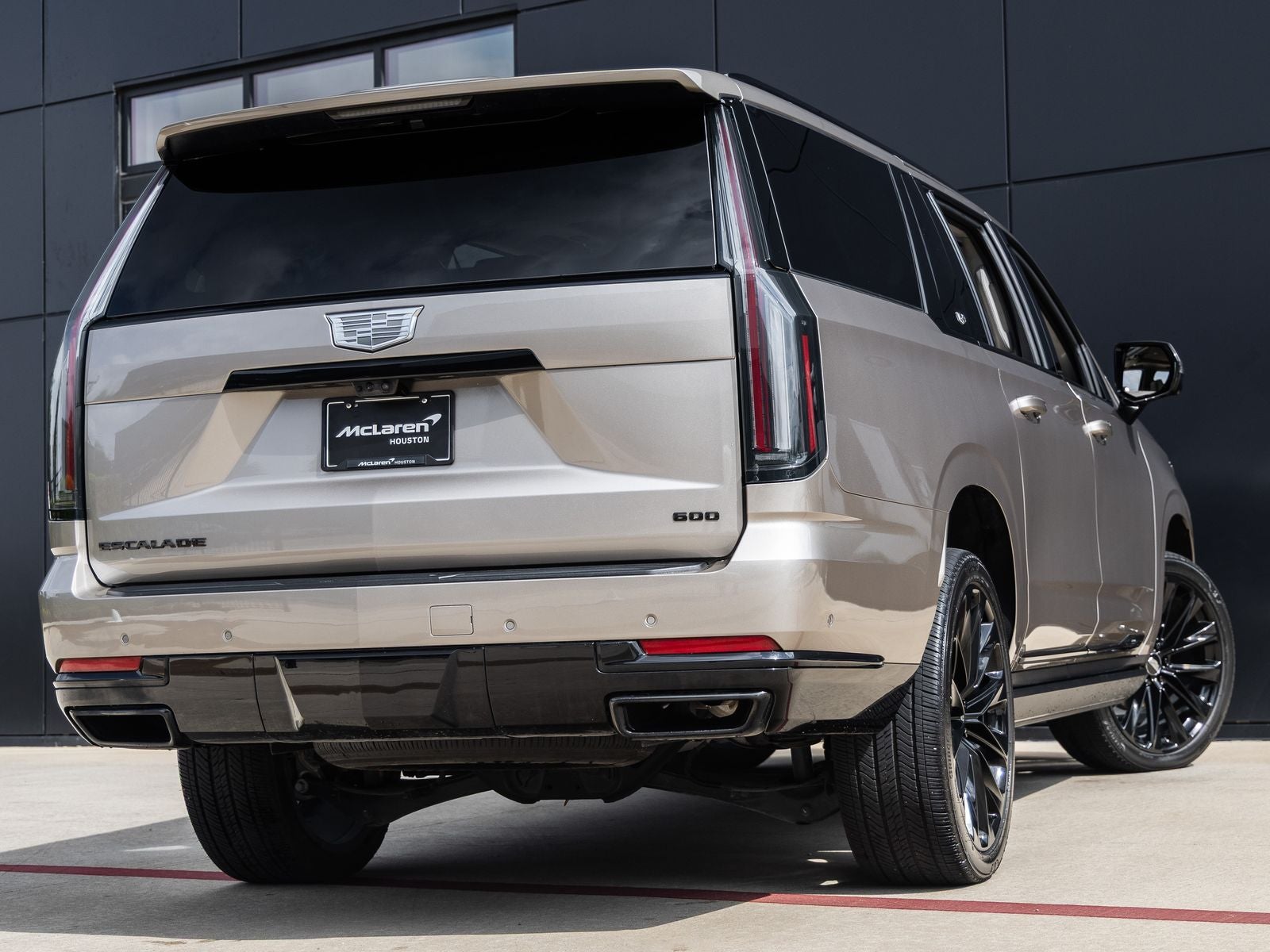 2025 Cadillac Escalade ESV Sport Platinum