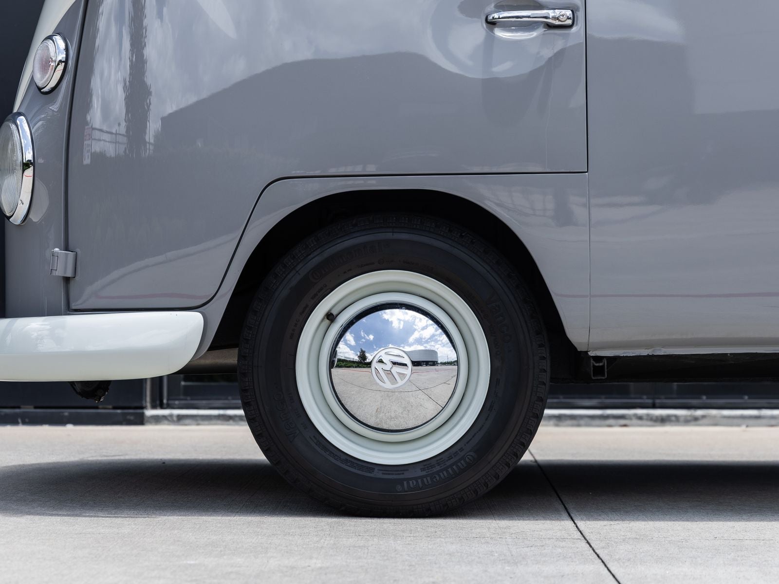 1966 Volkswagen Kombi Base