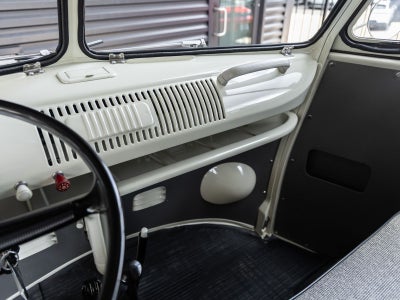 1966 Volkswagen Kombi Base
