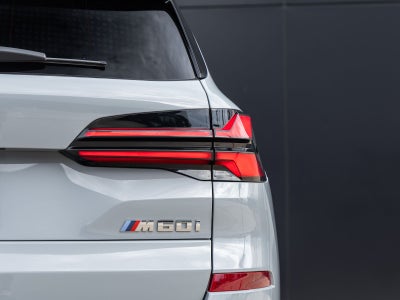 2025 BMW X5 M60i