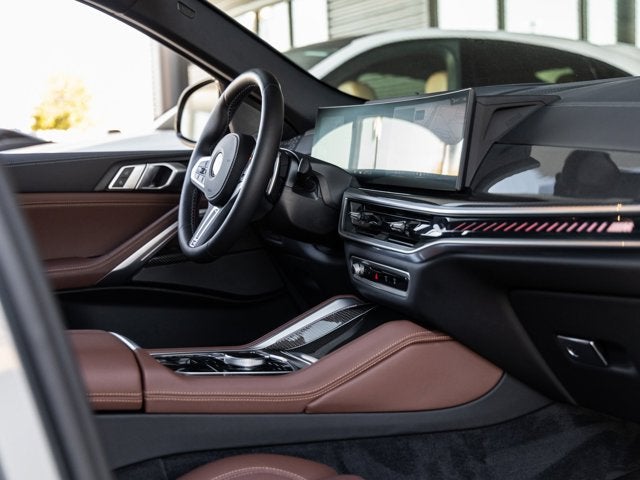 2026 BMW X6 M60i
