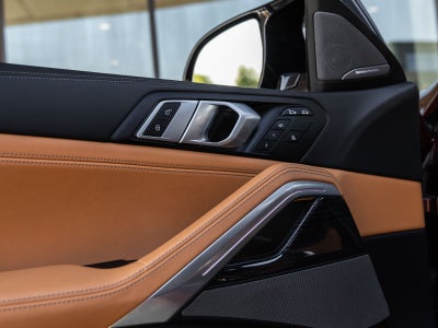 2025 BMW X6 M60i