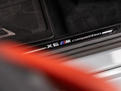 2025 BMW X6 M Base