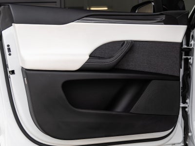 2023 Tesla Model X Plaid
