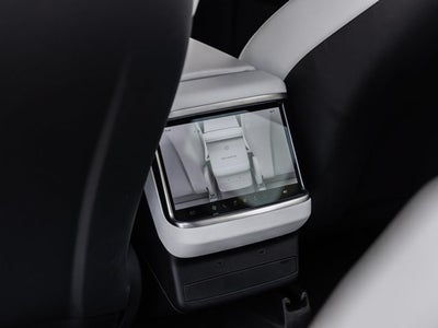 2023 Tesla Model X Plaid