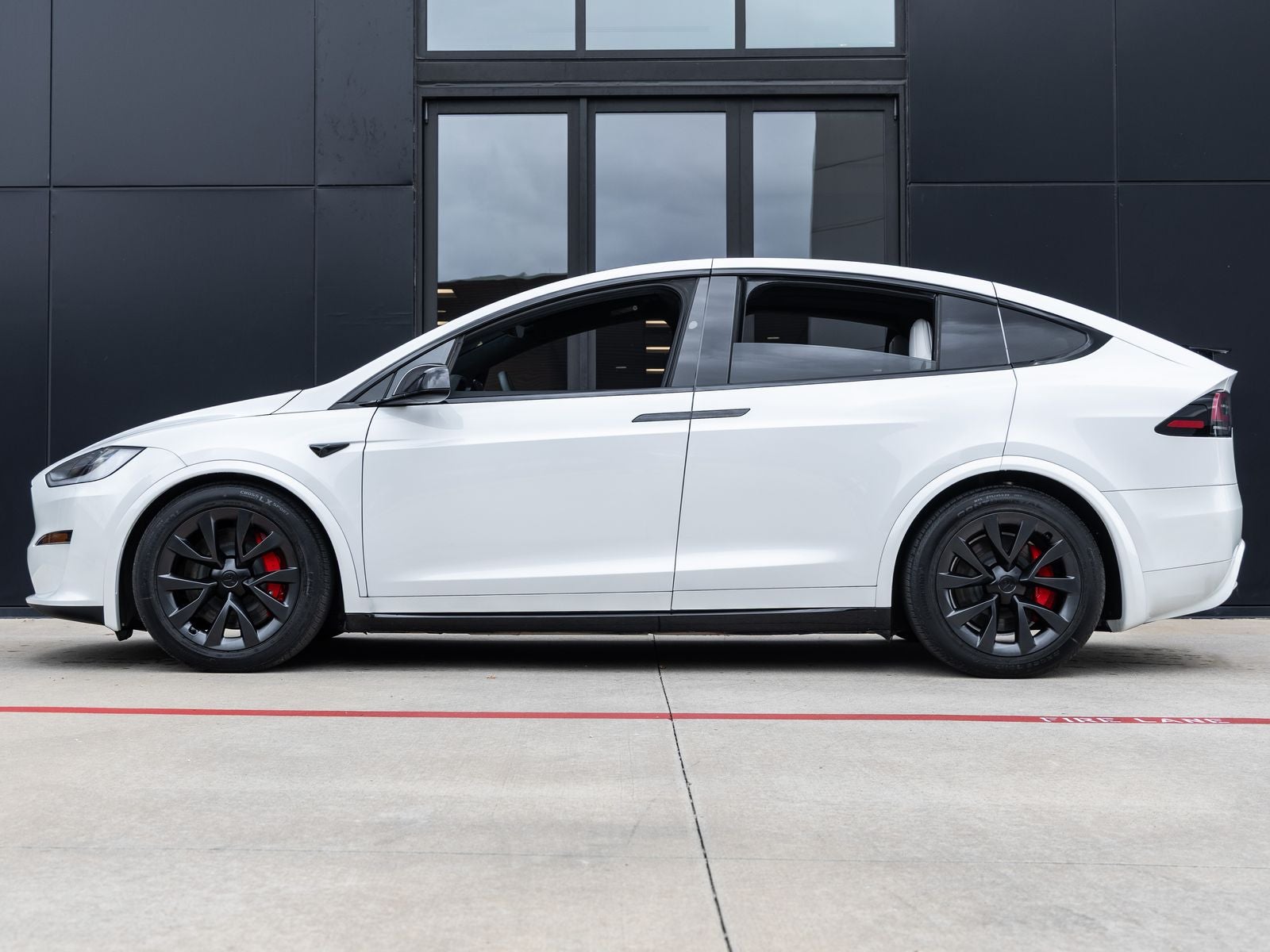 2023 Tesla Model X Plaid