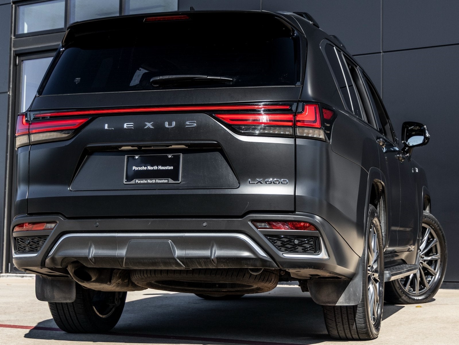 2022 Lexus LX 600 F SPORT