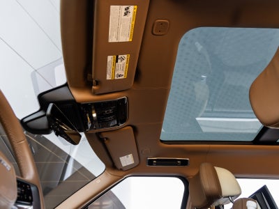 2022 Land Rover Range Rover SV