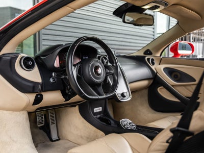 2016 McLaren 570S Base