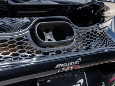 2026 McLaren 750S Base