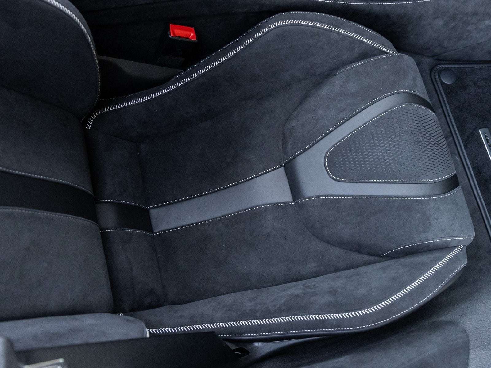 2026 McLaren 750S Base