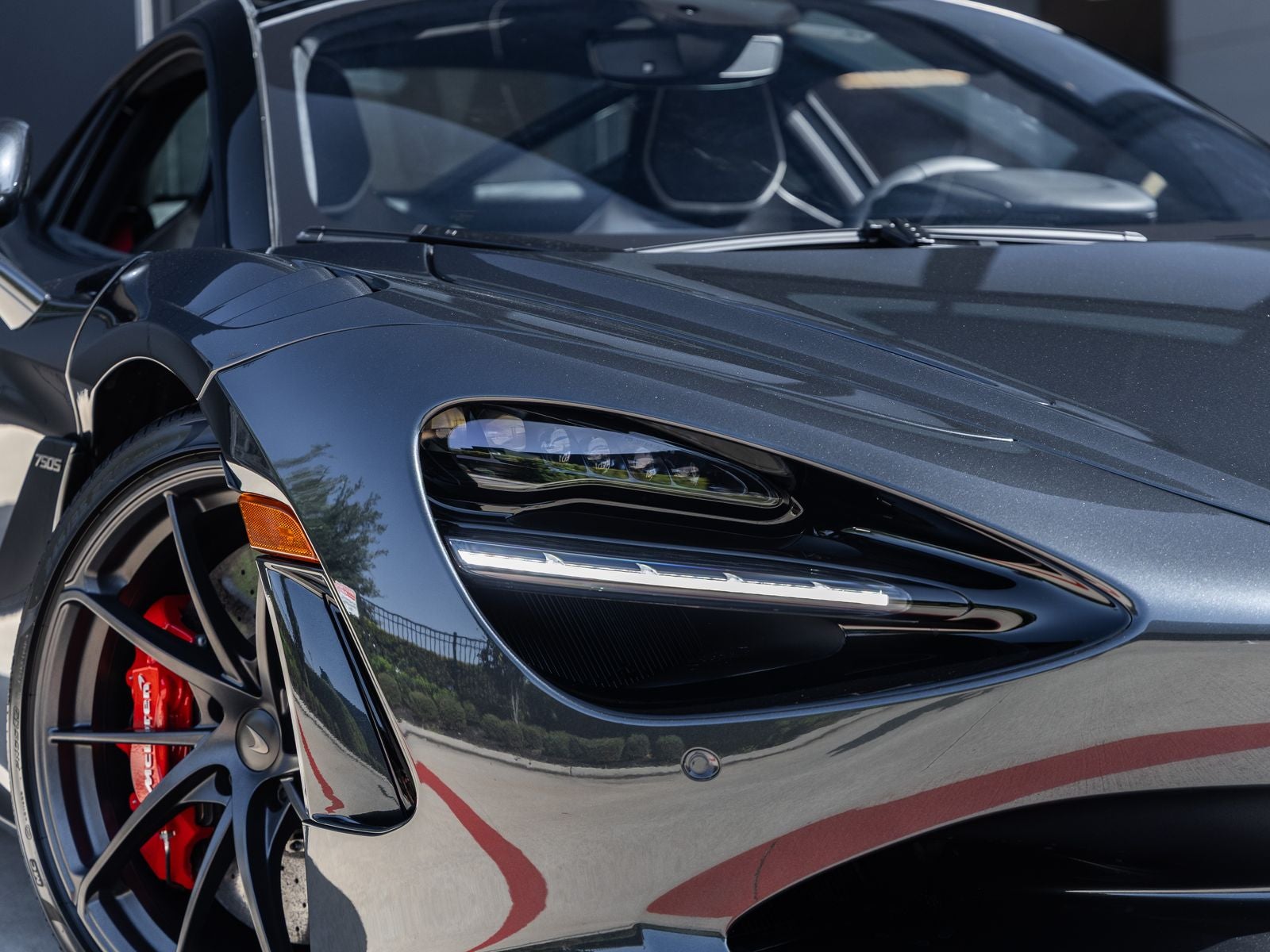 2027 McLaren 750S Base