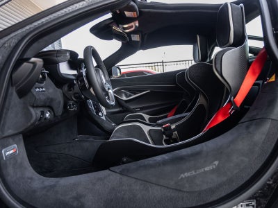 2027 McLaren 750S Base