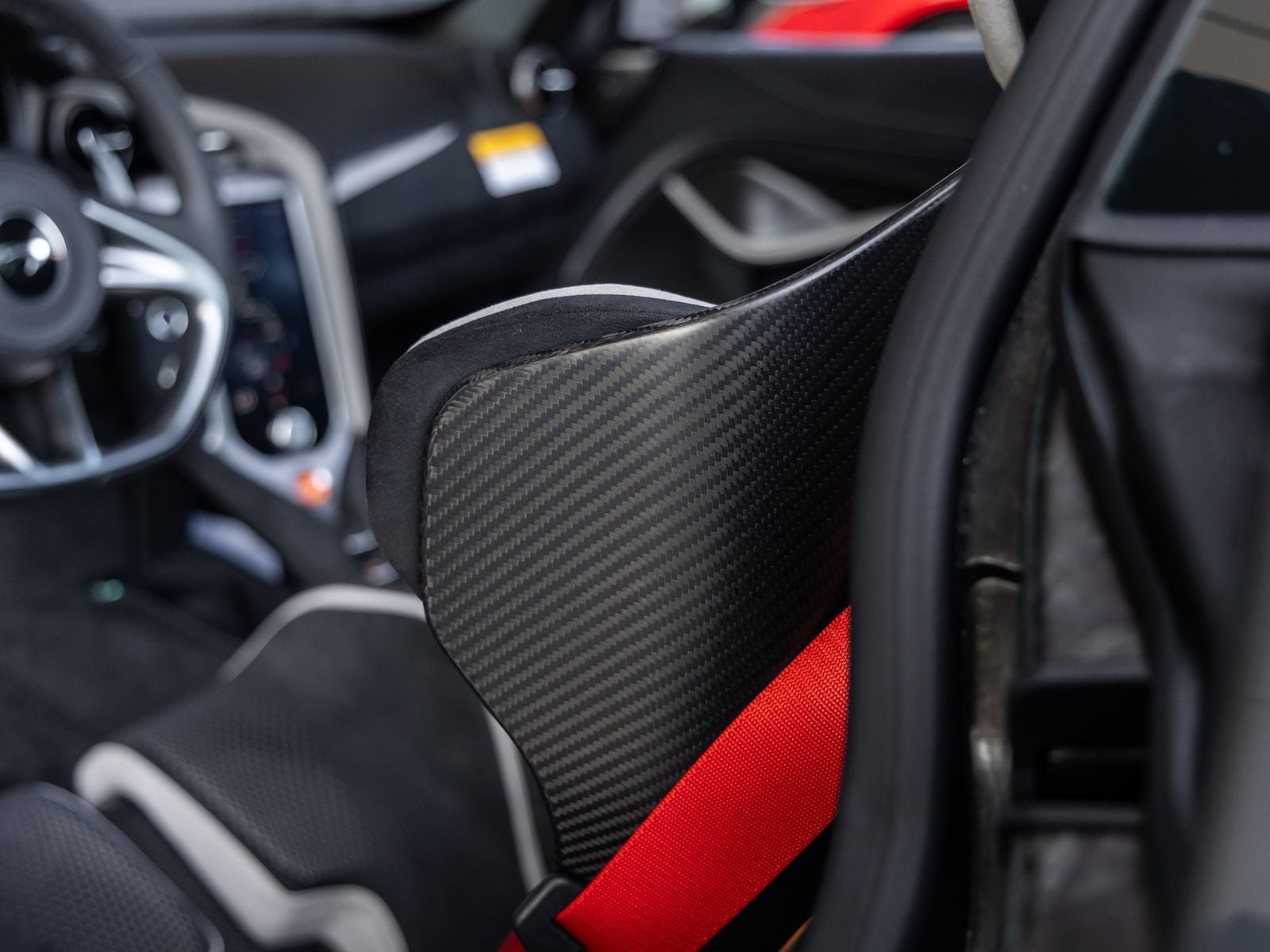 2027 McLaren 750S Base