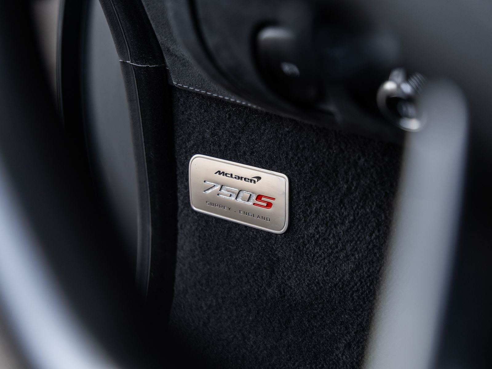 2027 McLaren 750S Base