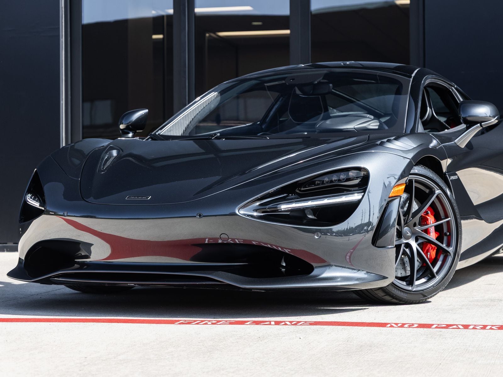 2027 McLaren 750S Base