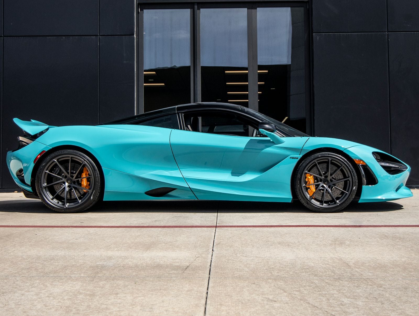 2026 McLaren 750S Base