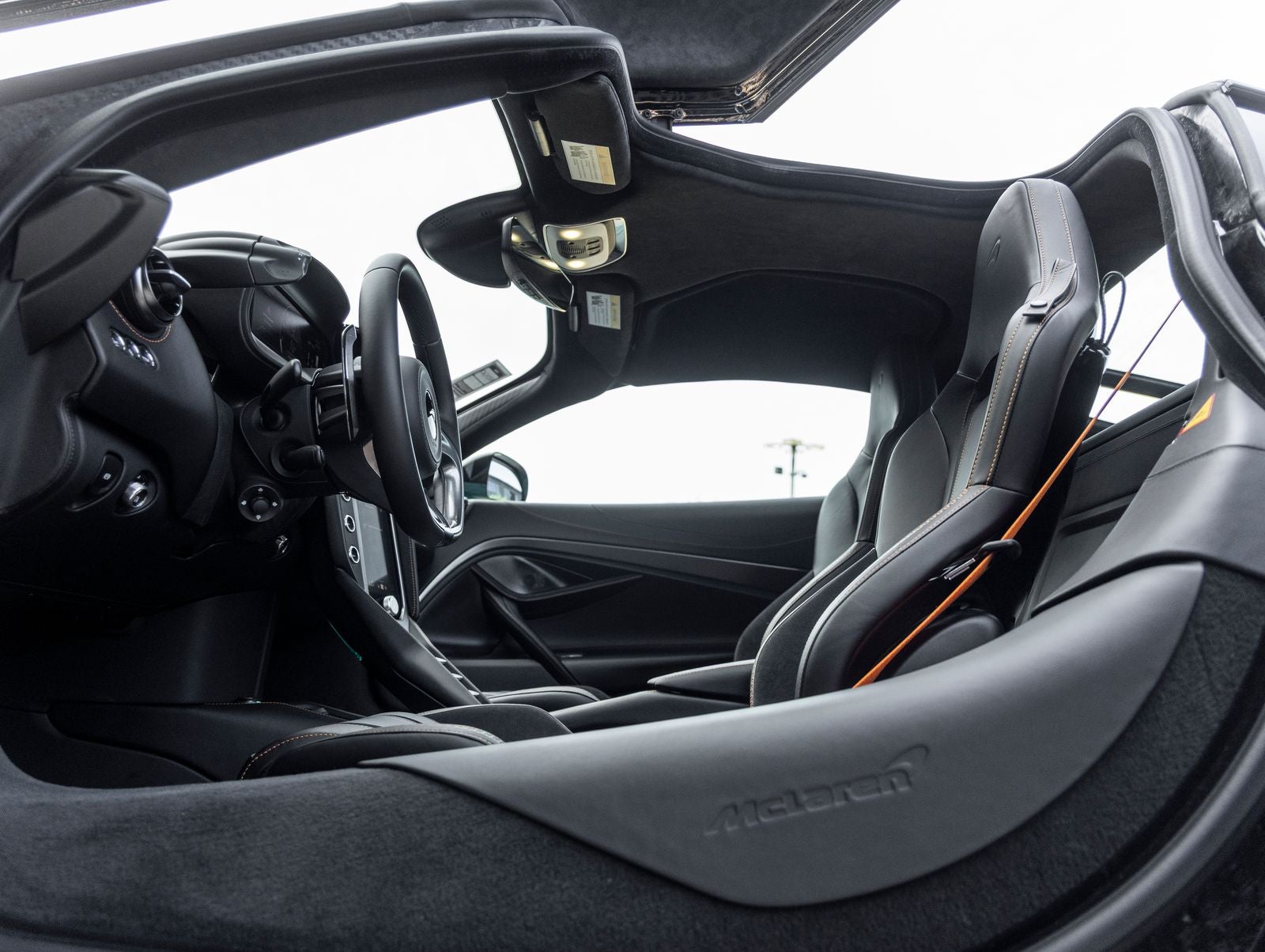 2026 McLaren 750S Base