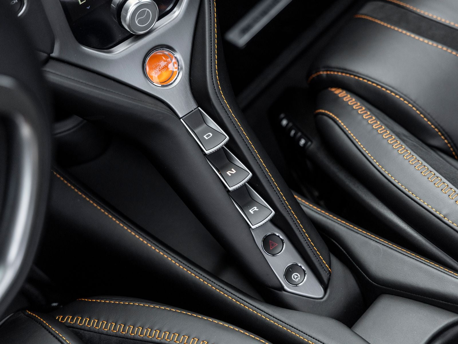 2026 McLaren 750S Base