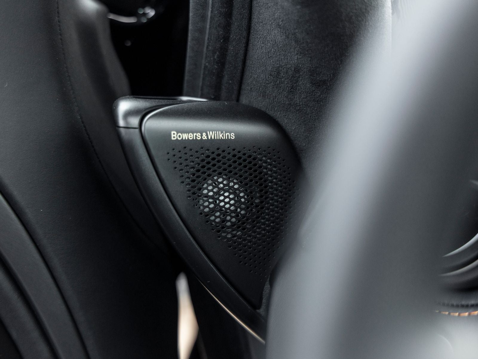 2026 McLaren 750S Base