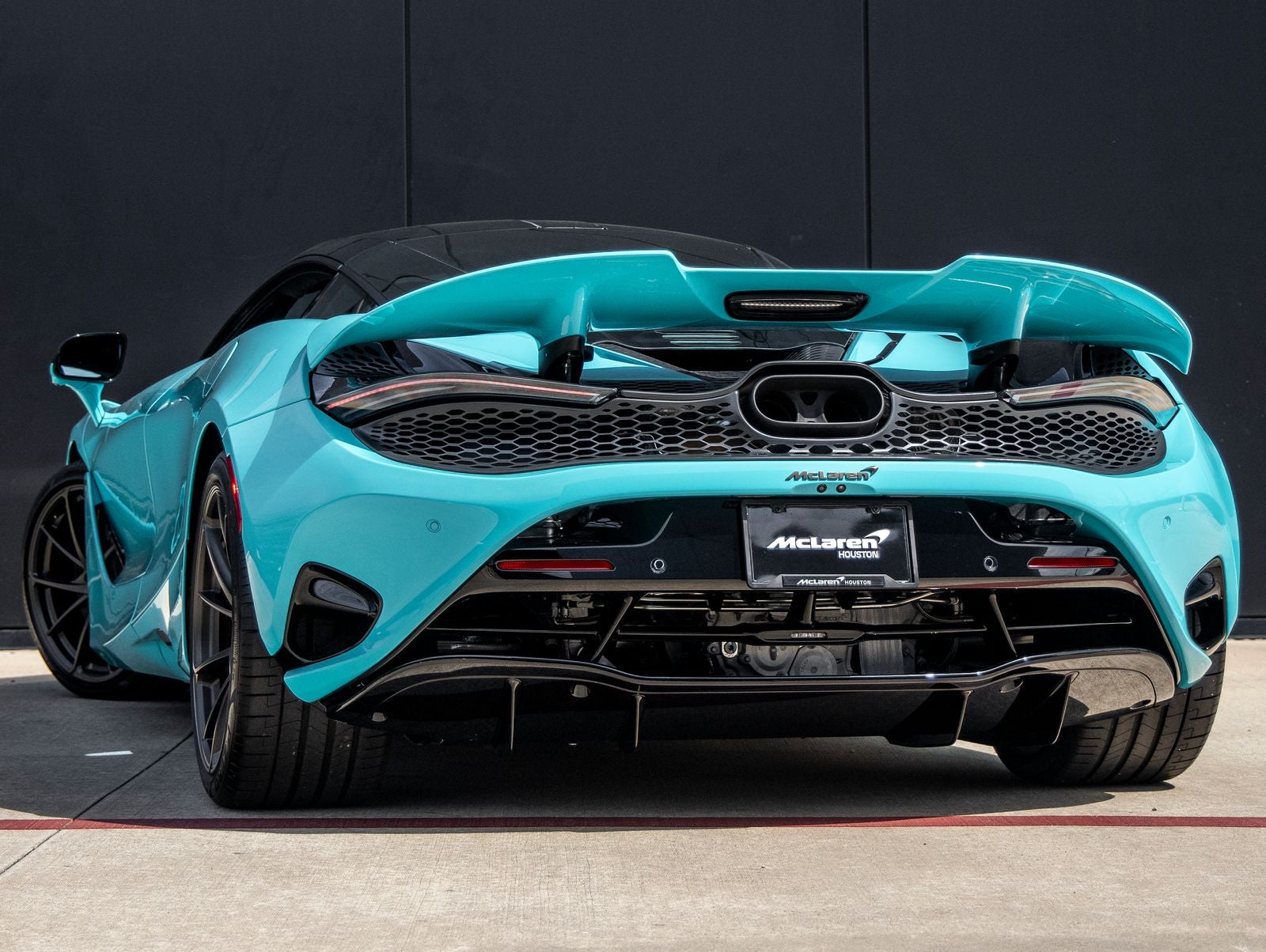 2026 McLaren 750S Base