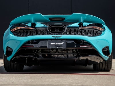 2026 McLaren 750S Base