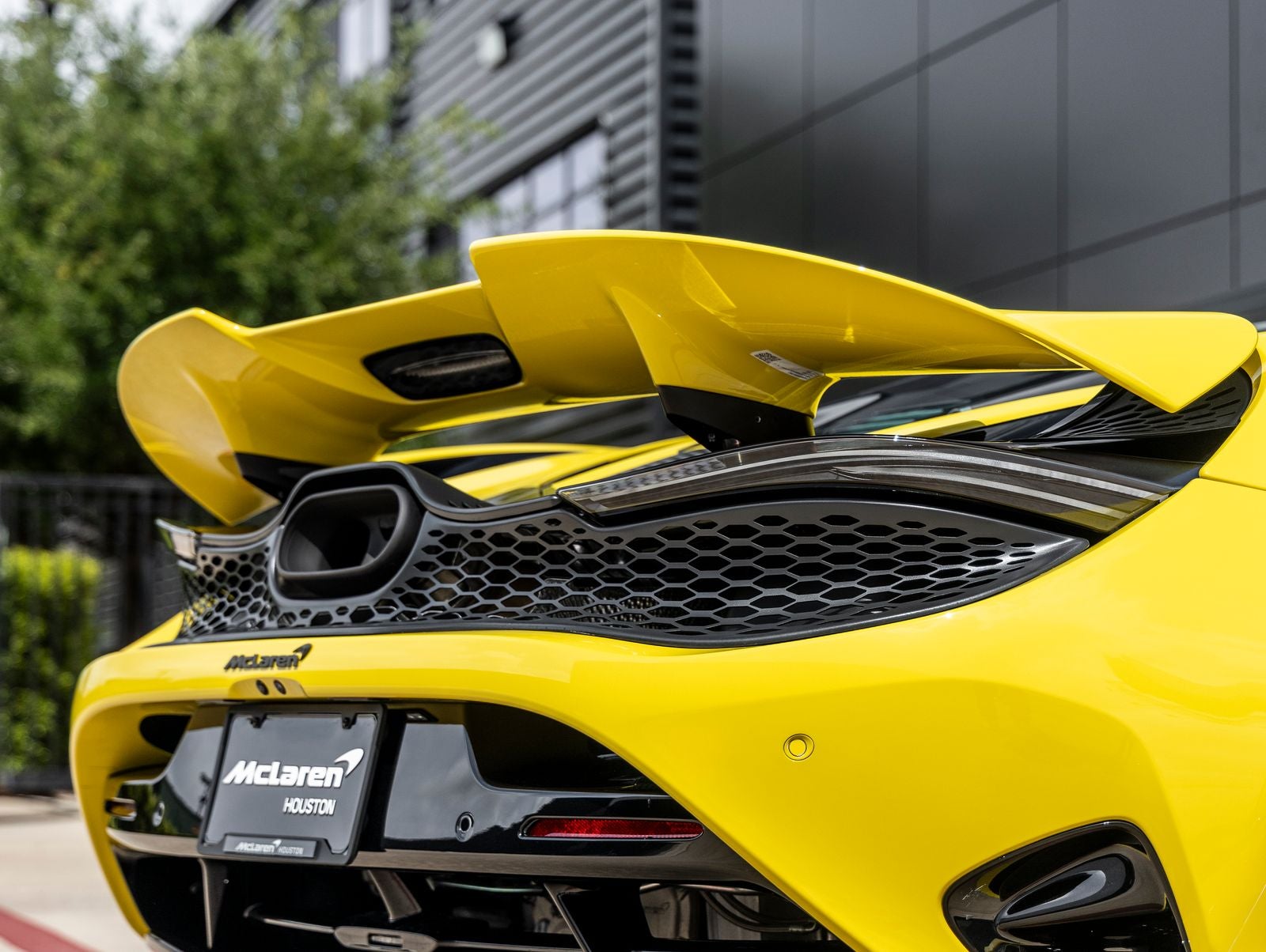 2027 McLaren 750S Base