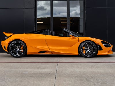 2026 McLaren 750S Base