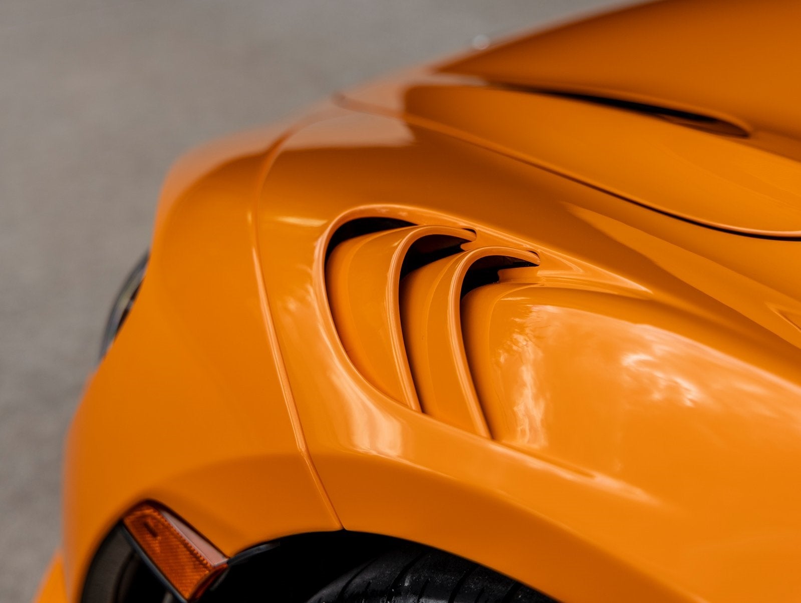 2026 McLaren 750S Base