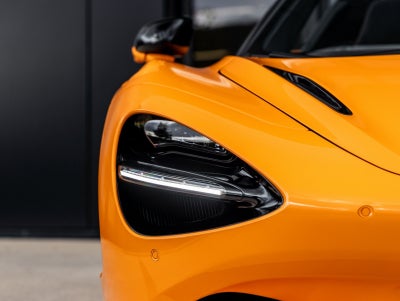 2026 McLaren 750S Base