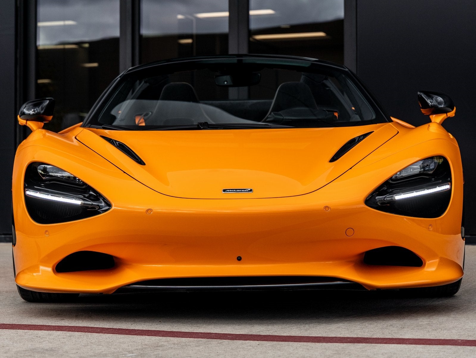 2026 McLaren 750S Base