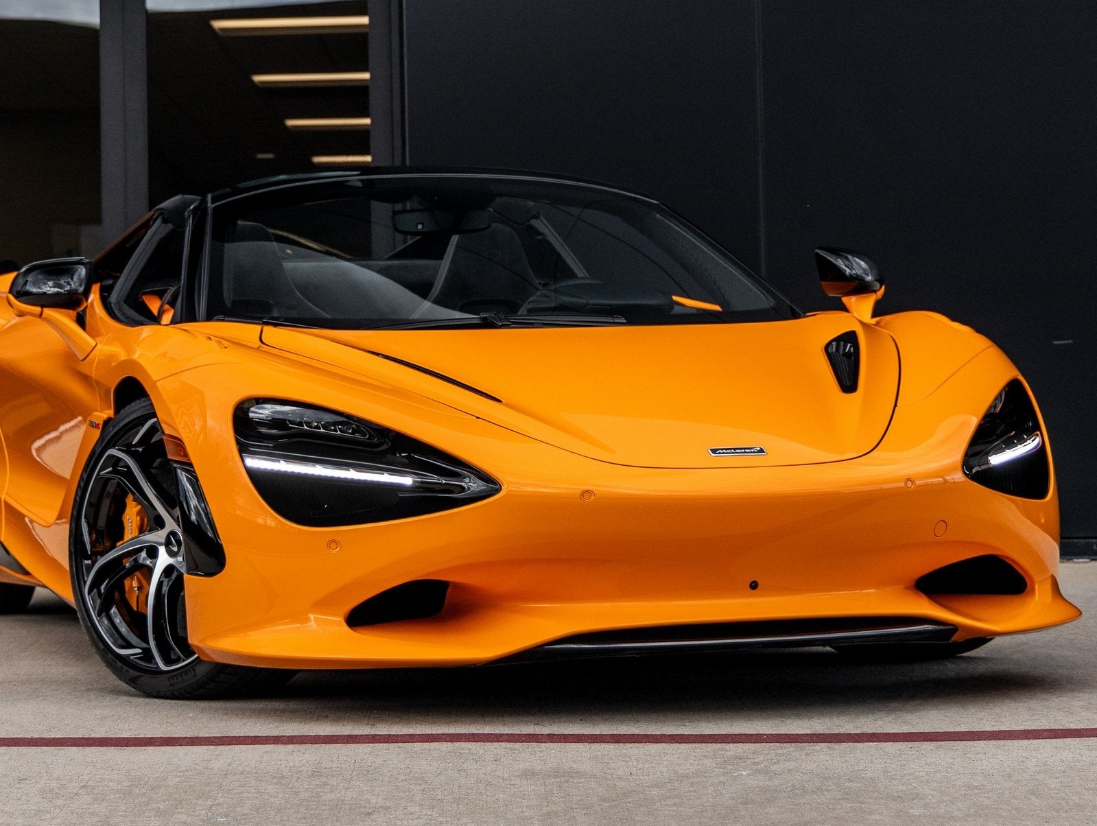 2026 McLaren 750S Base