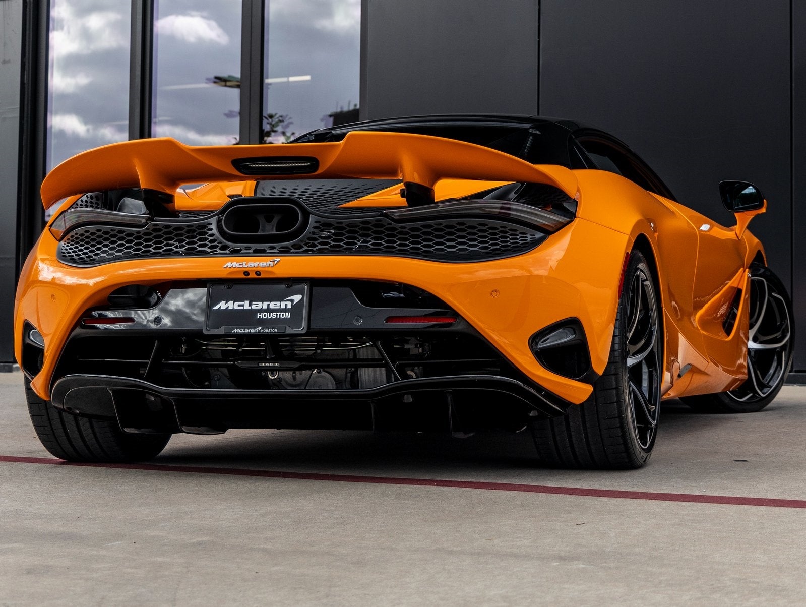 2026 McLaren 750S Base