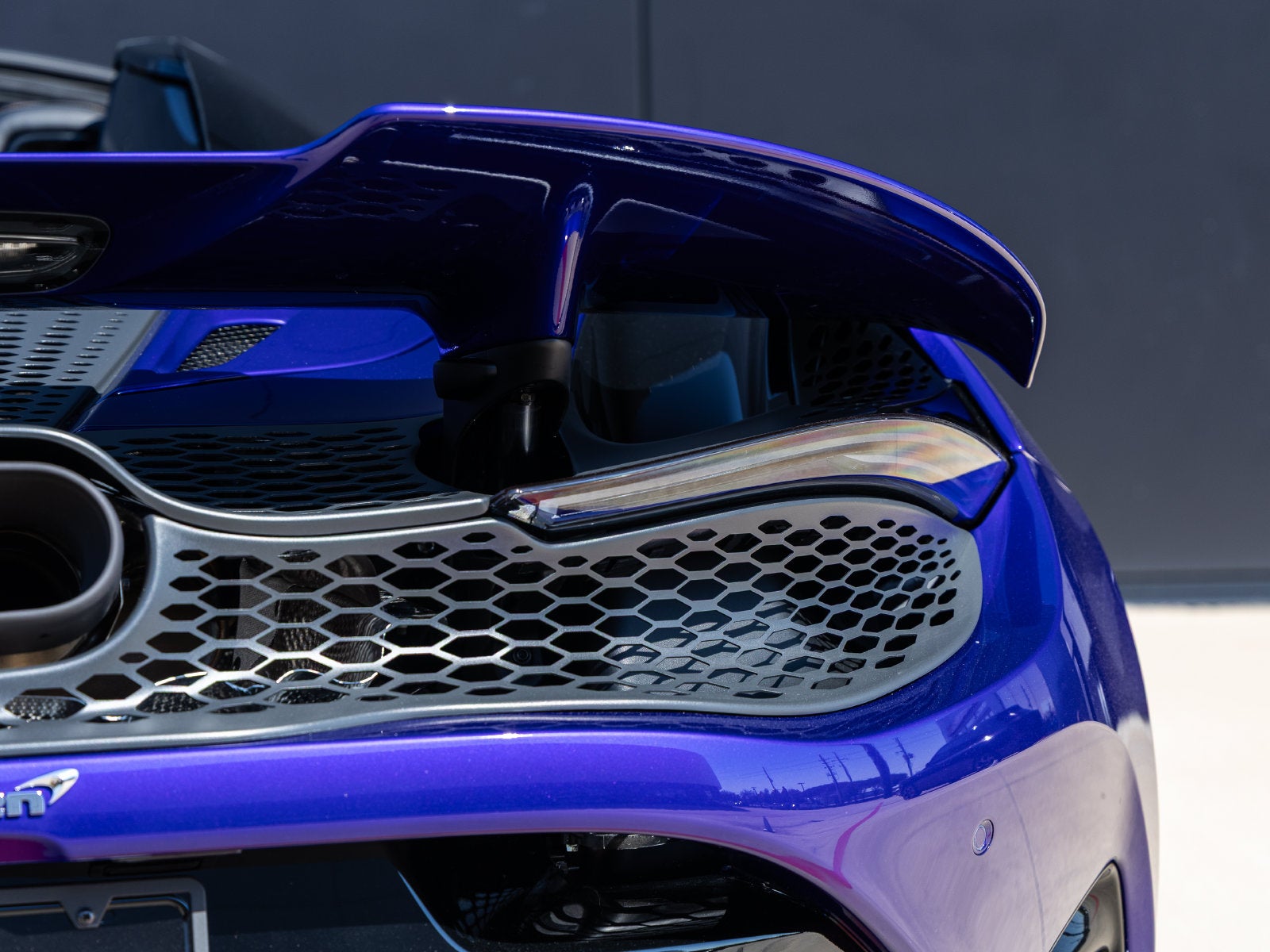 2027 McLaren 750S Base