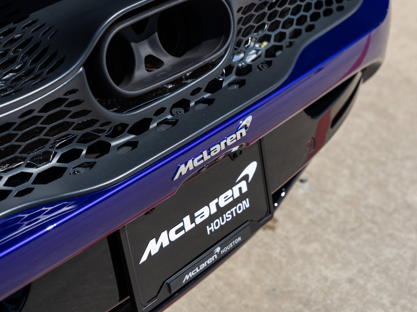2027 McLaren 750S Base