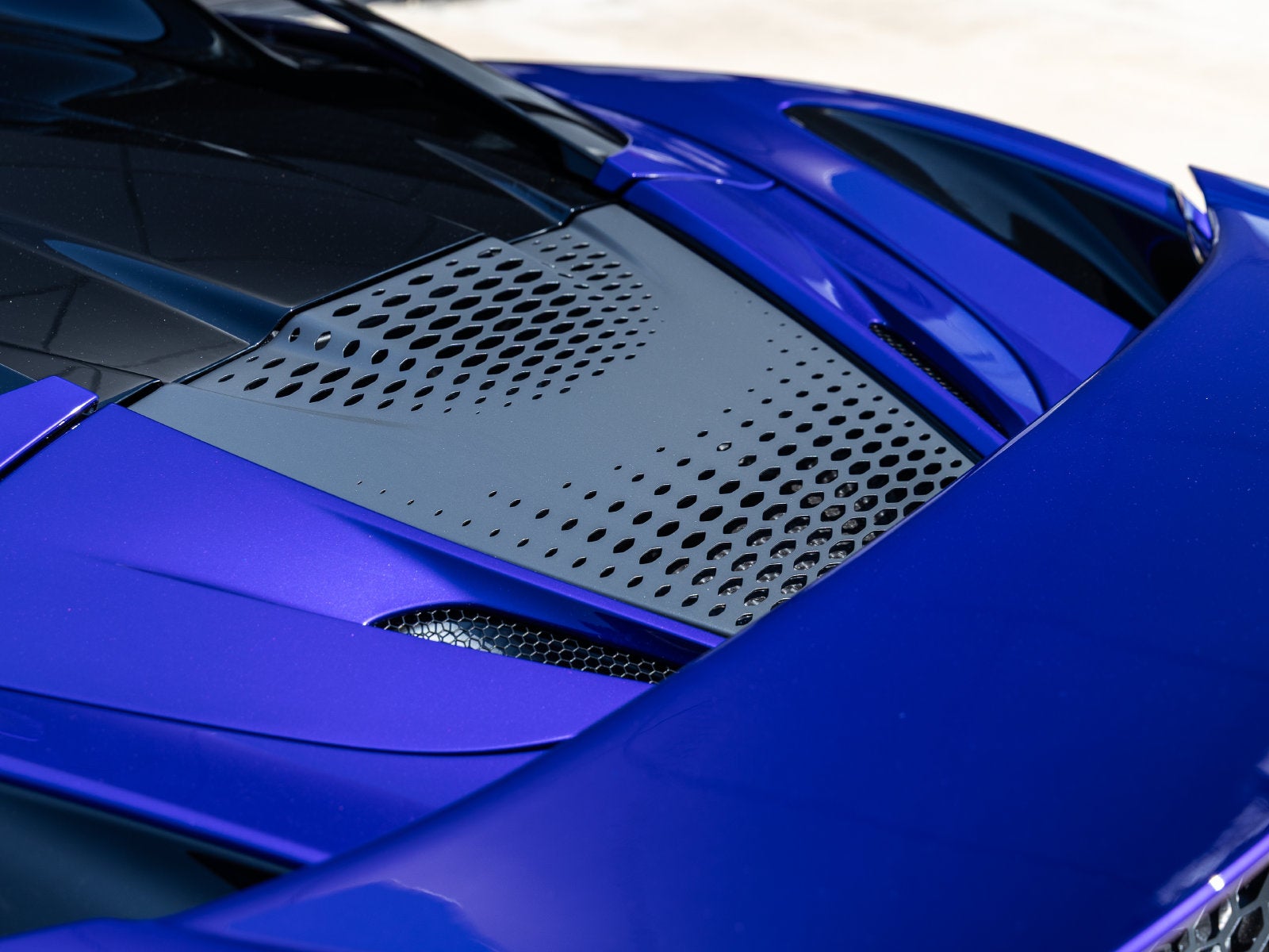 2027 McLaren 750S Base